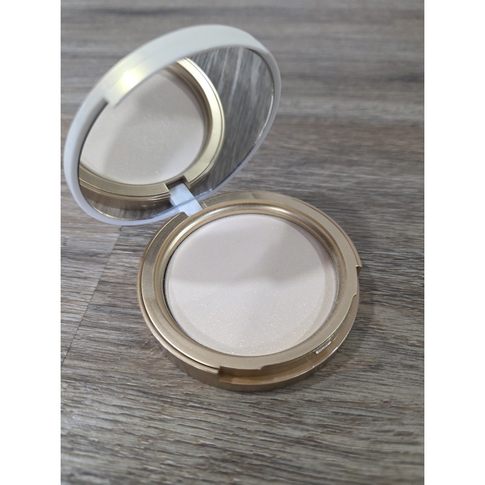 Too Faced Candlelight Illuminating Translucent Face Powder Vintage Discontinued